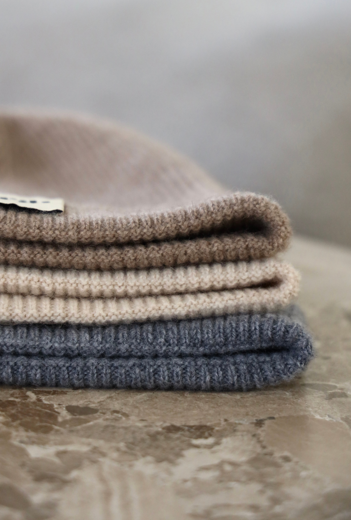 Cashmere Hue Hazel