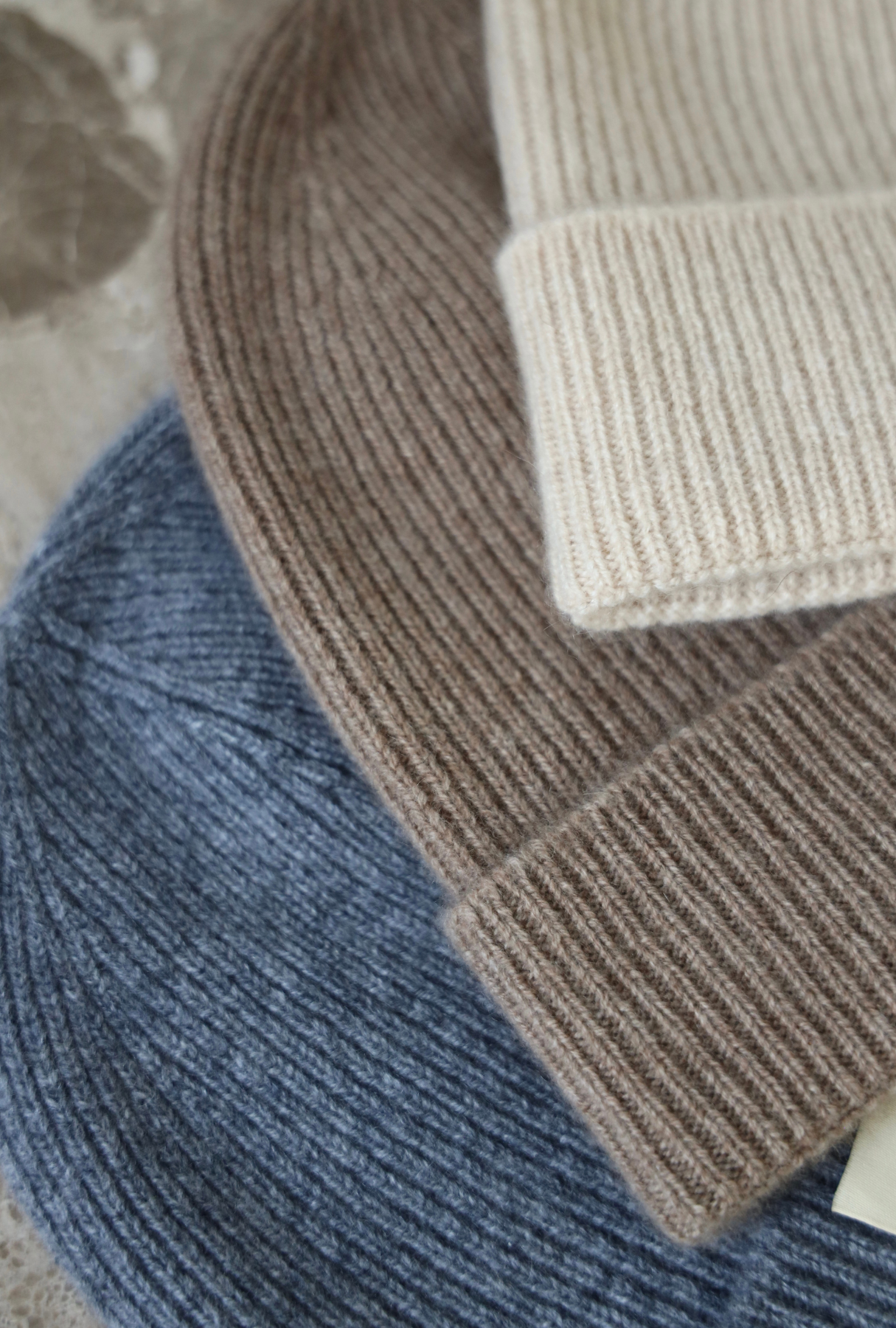 Cashmere Hue Hazel